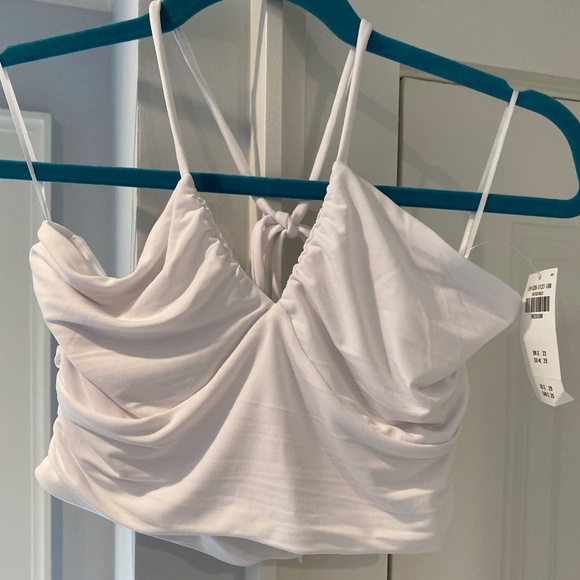 NWT!!! Abercrombie & Fitch White Crop Top - Picture 1 of 3